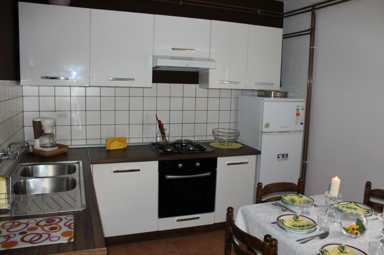 Apartments Jelusic Пировац Экстерьер фото